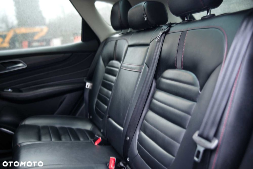 MG HS 1.5T-GDI Luxury - 33