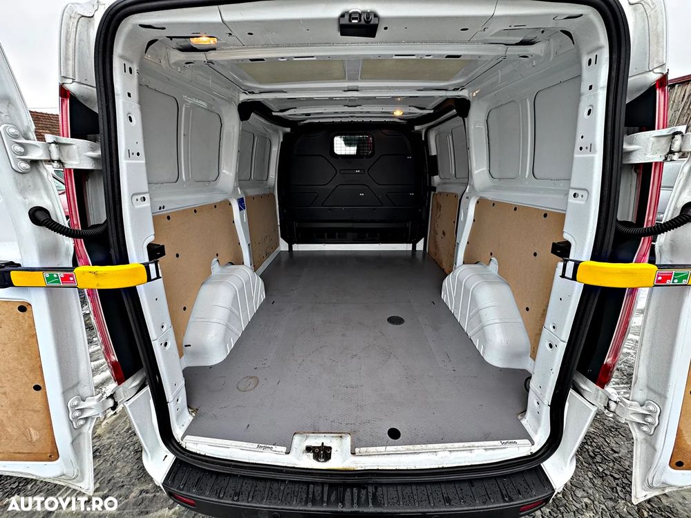 Ford Transit Custom L1H1 LKW VA Autm. Trend - 19