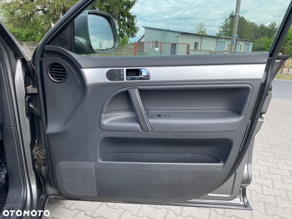 Volkswagen Touareg 2.5 R5 TDI DPF Perfect Tiptr - 31