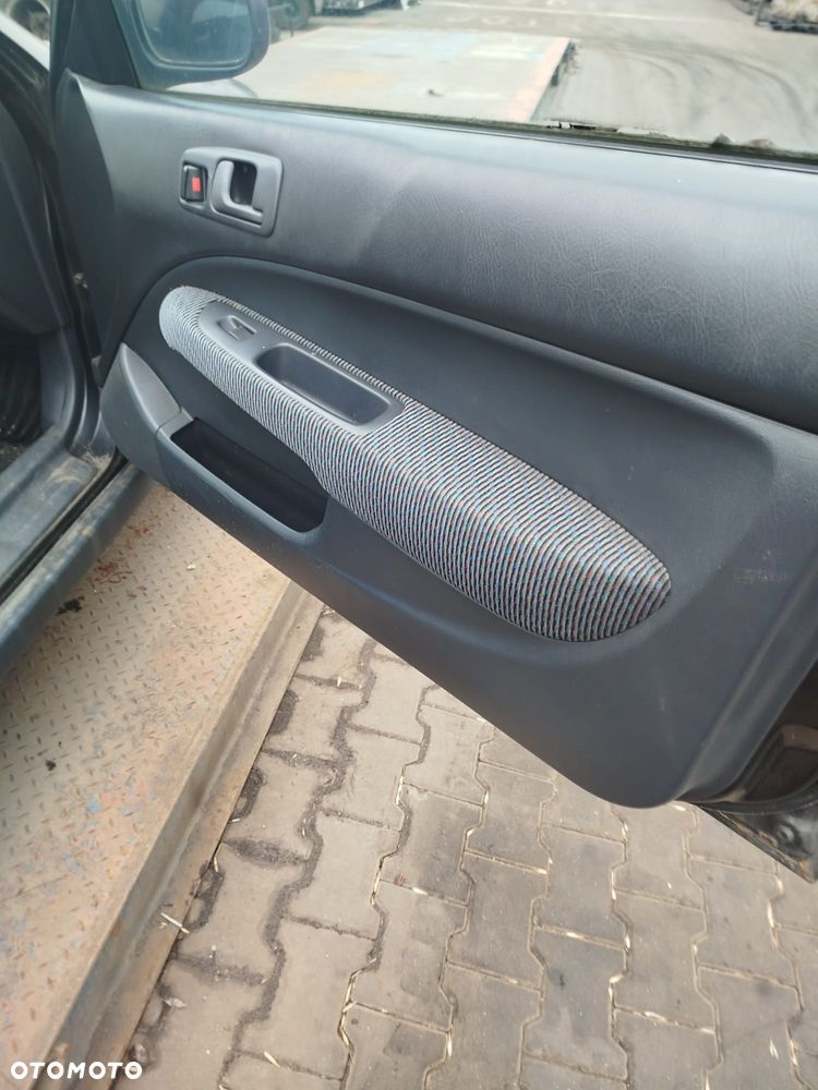 Honda Civic 6 na części. - 6