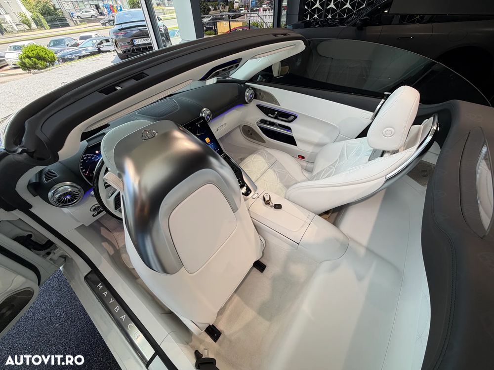 Mercedes-Benz SL 680 Maybach Monogram Series - 20