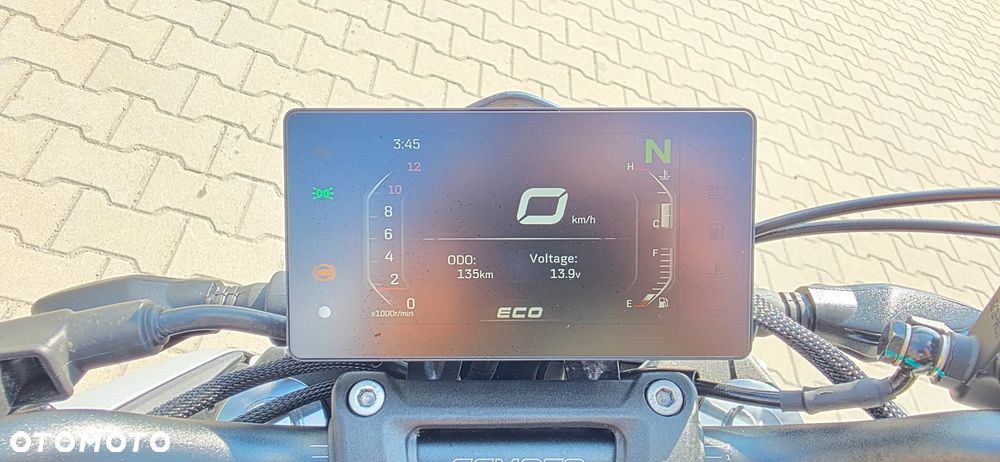 CFMoto 300NK - 7