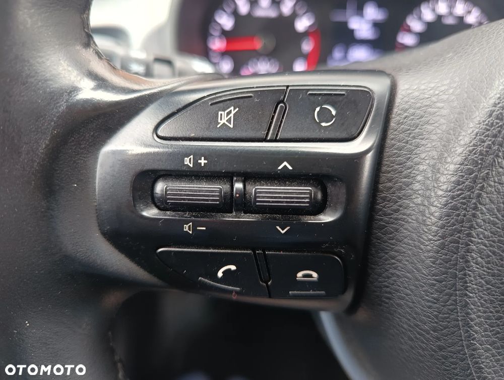 Kia Rio 1.2 Edition 7 - 25