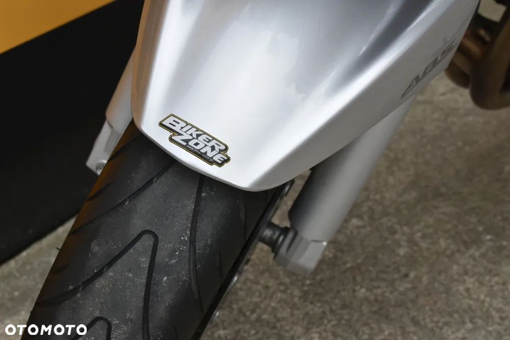 Suzuki Bandit - 26