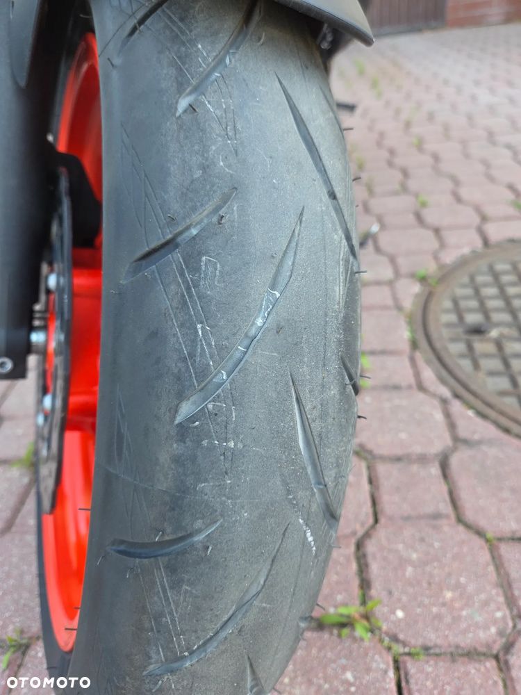 Yamaha MT - 6