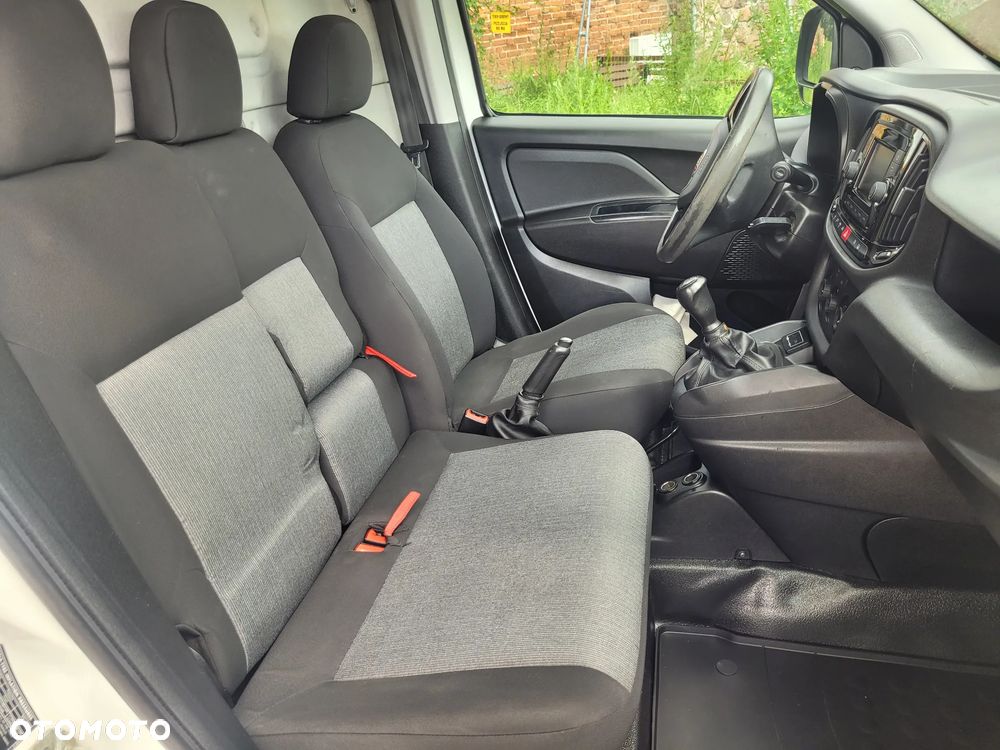 Fiat Doblo - 28
