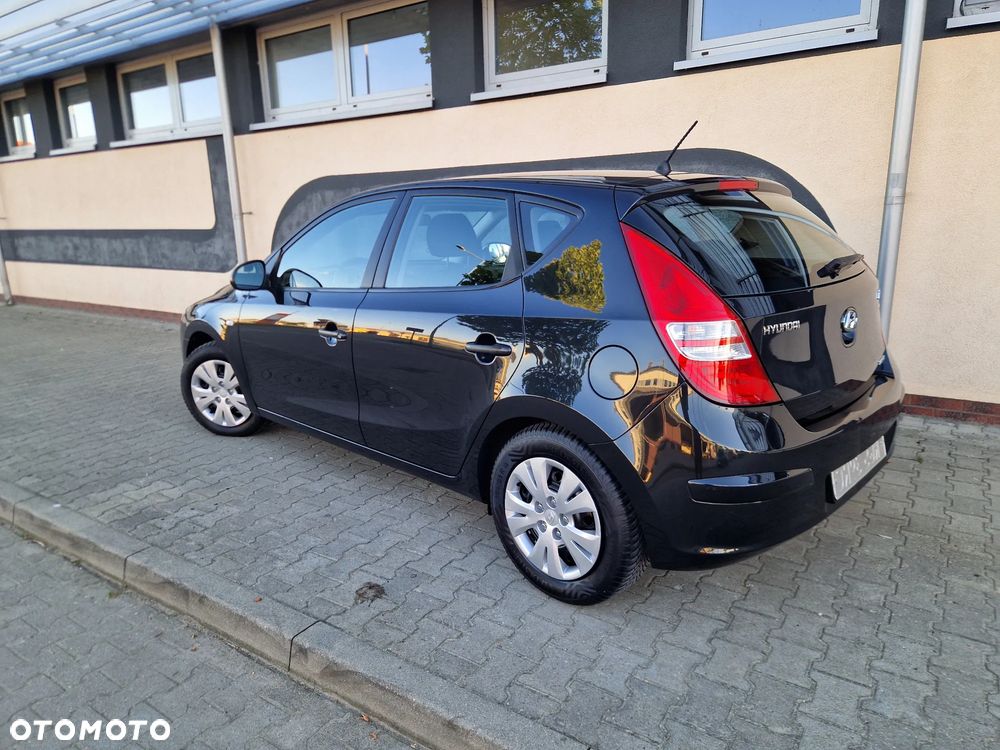 Hyundai i30 1.6 CRDi Comfort - 22
