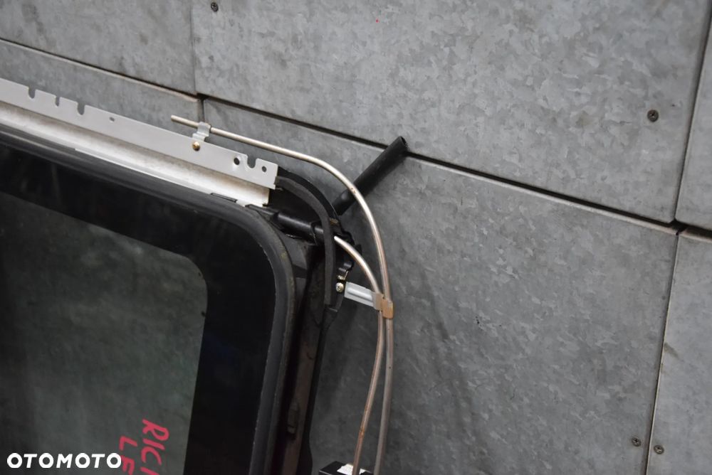 FORD MAVERICK II SZYBERDACH - 2