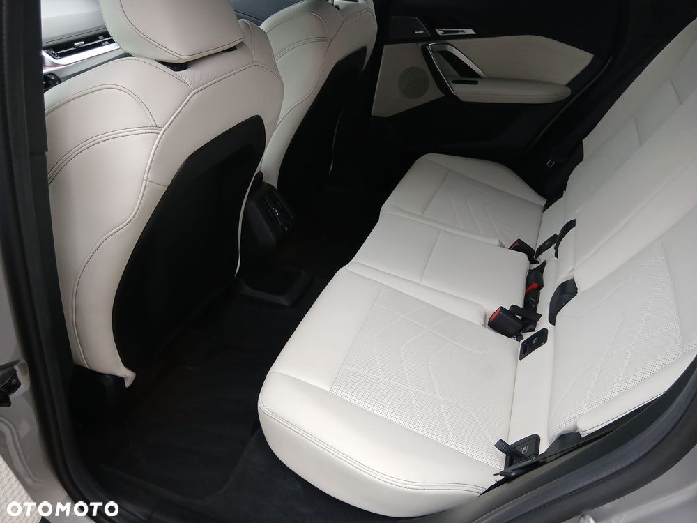 BMW X1 sDrive18d M Sport - 28