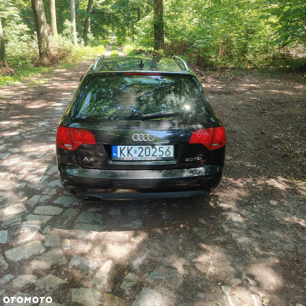 Audi A4 Avant - 6