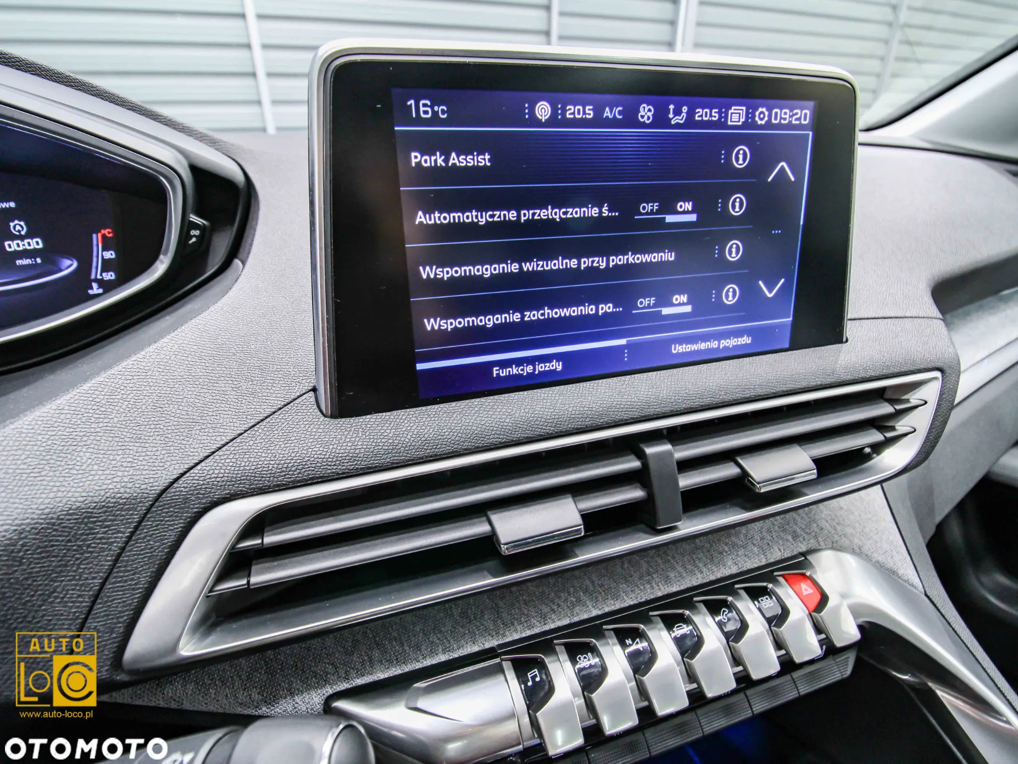 Peugeot 3008 1.2 PureTech Allure S&S - 24