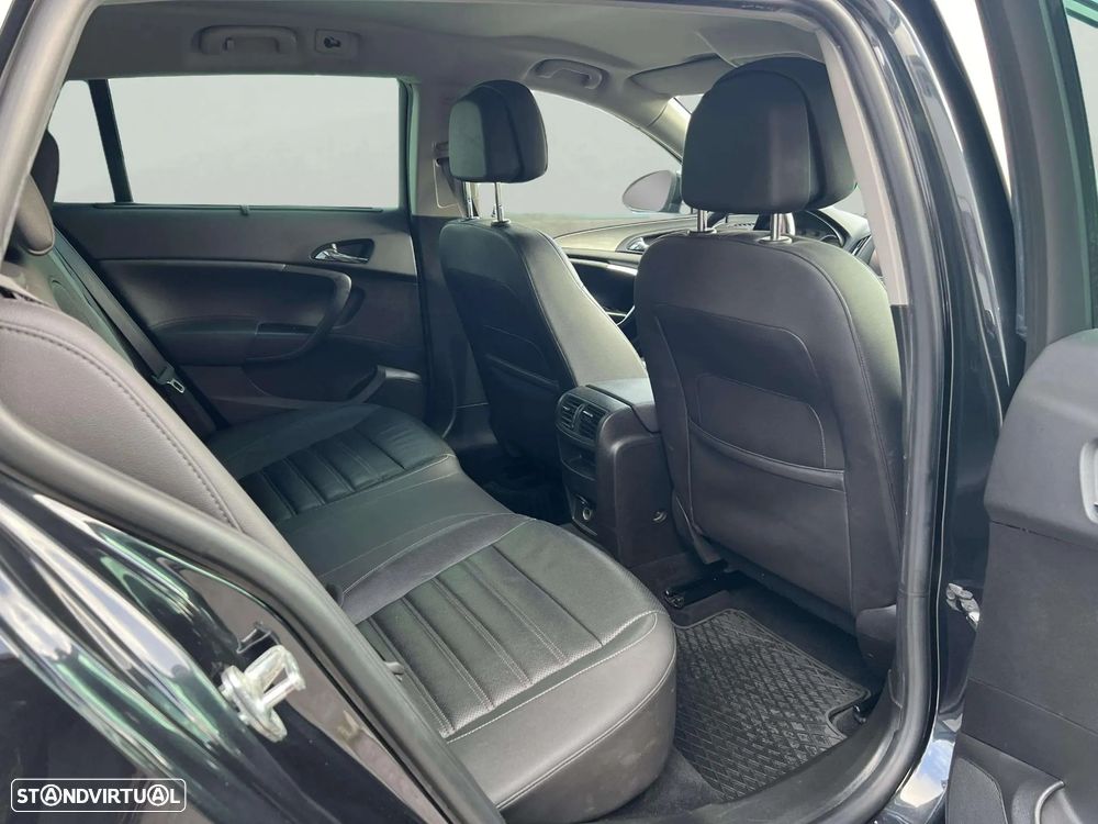 Opel Insignia Sports Tourer 1.4 T Executive GPL - 13