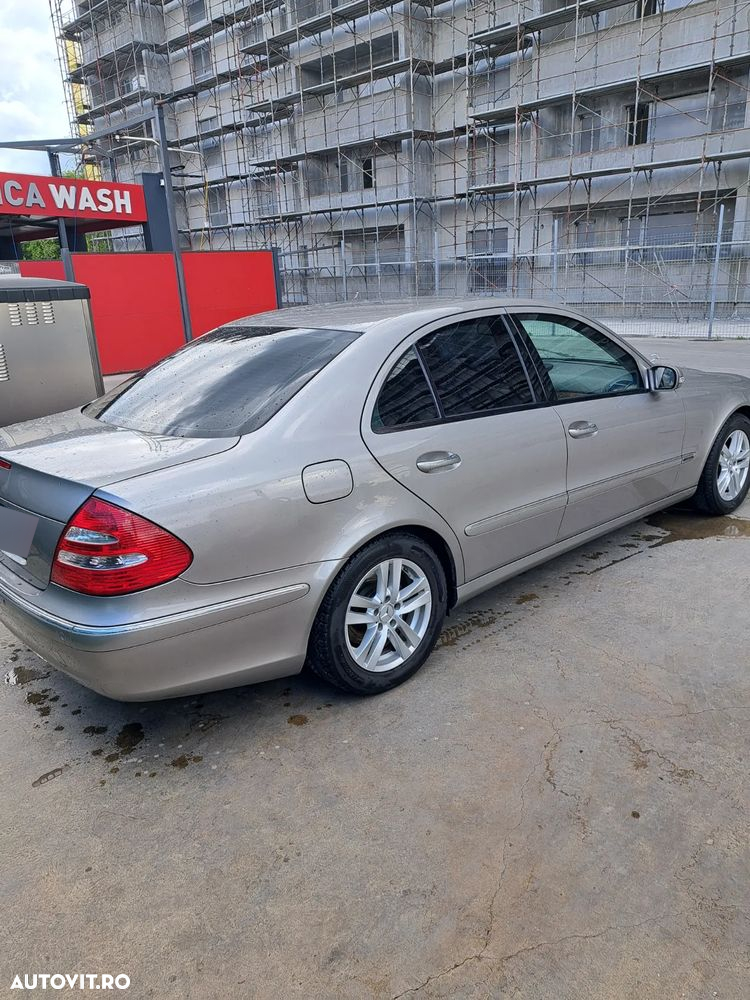 Mercedes-Benz E 220 CDI Automatik Elegance - 6