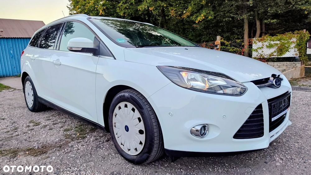 Ford Focus 1.6 TDCi Titanium ECOnetic - 12