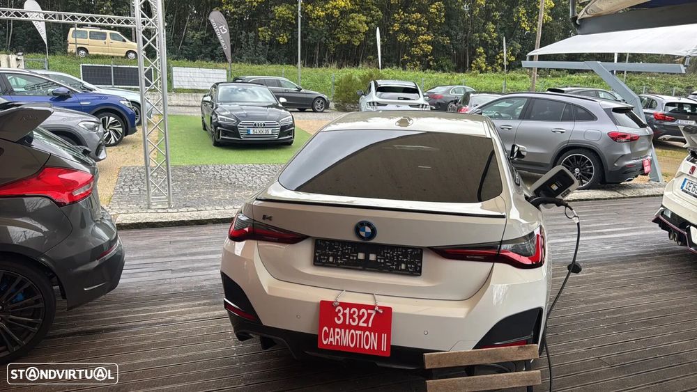 BMW i4 eDrive40 Pack Desportivo M - 19