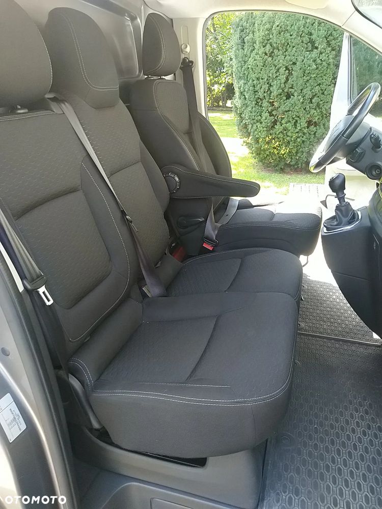 Opel VIVARO-B - 13
