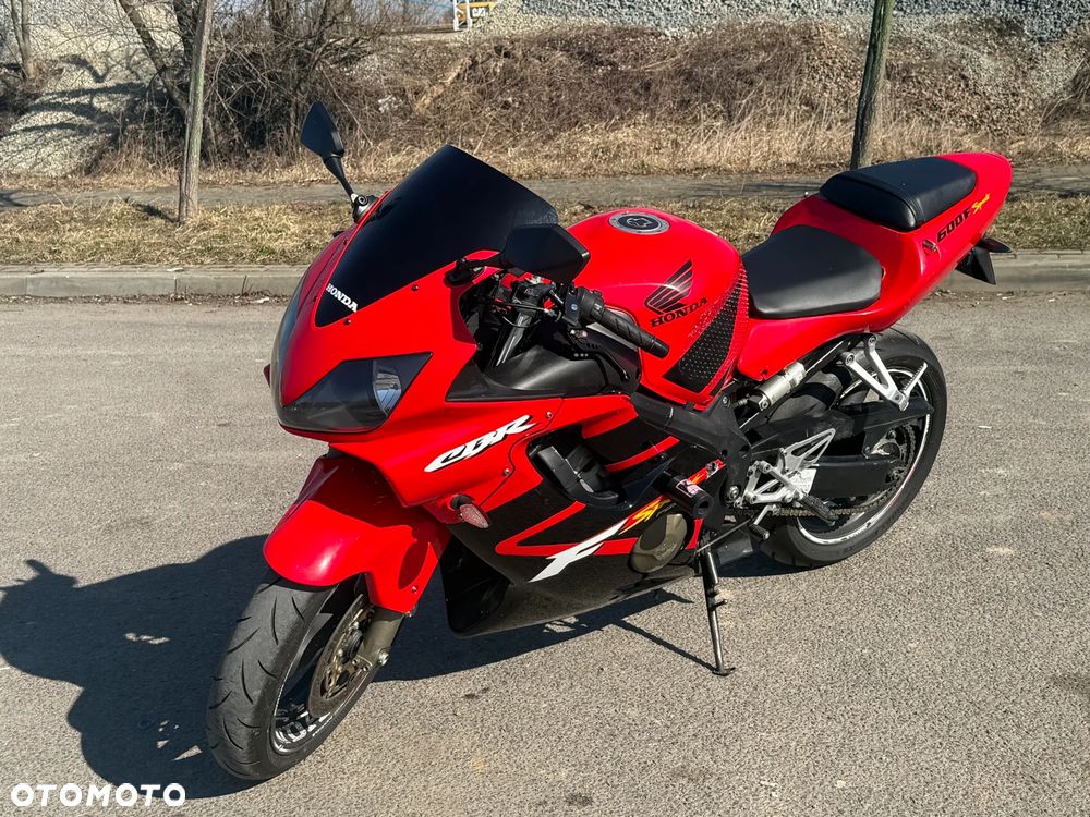 Honda CBR - 1