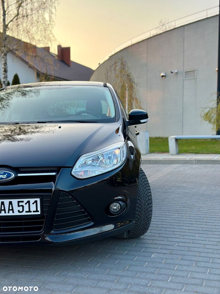 Ford Focus 1.6 TDCi DPF Start-Stopp-System SYNC Edition - 6