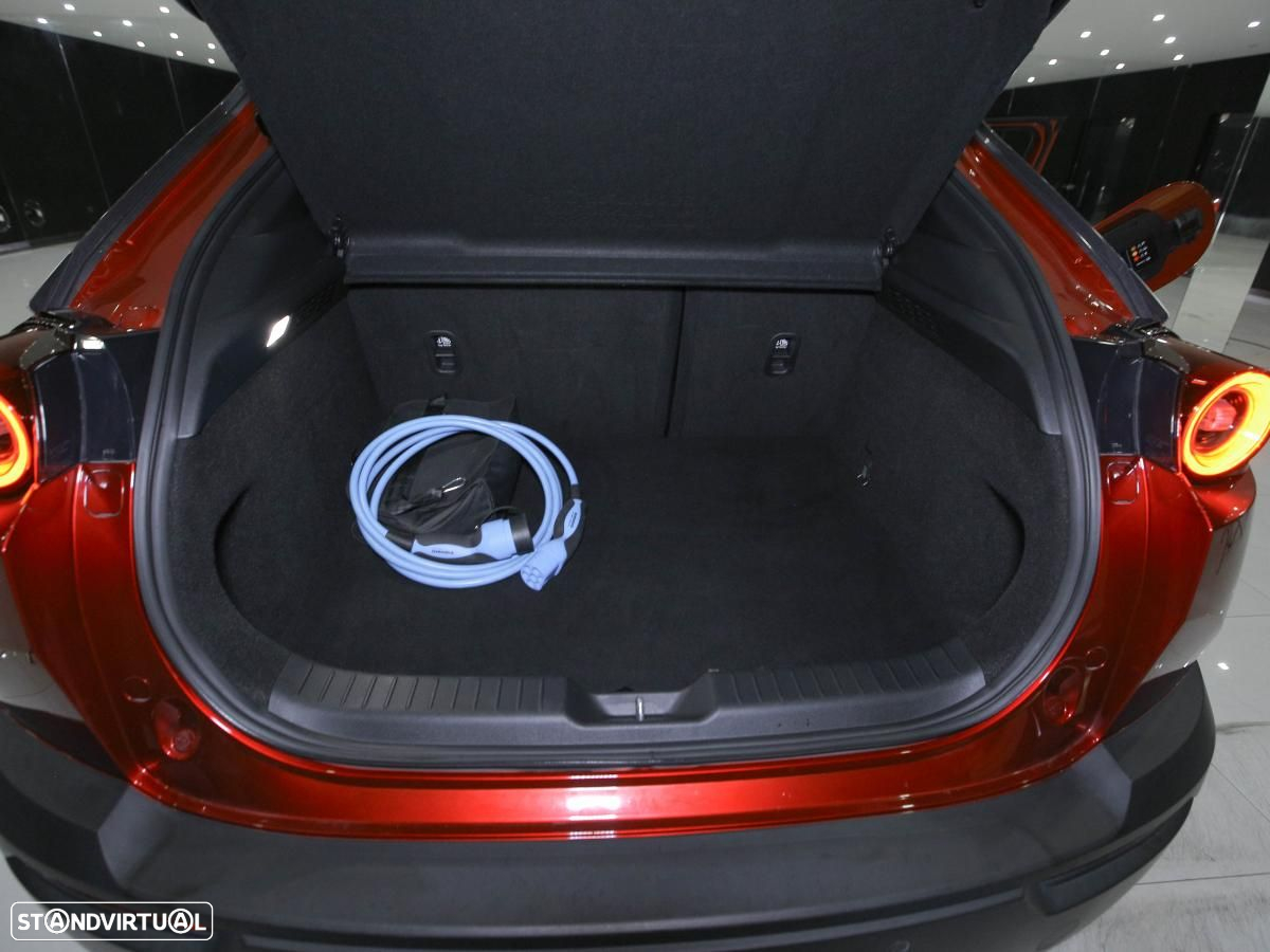 Mazda MX-30 e-Skyactiv Excellence - 24