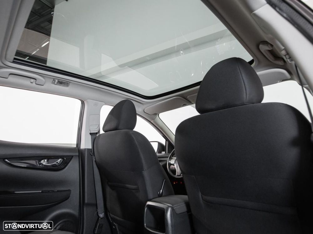 Nissan Qashqai - 12