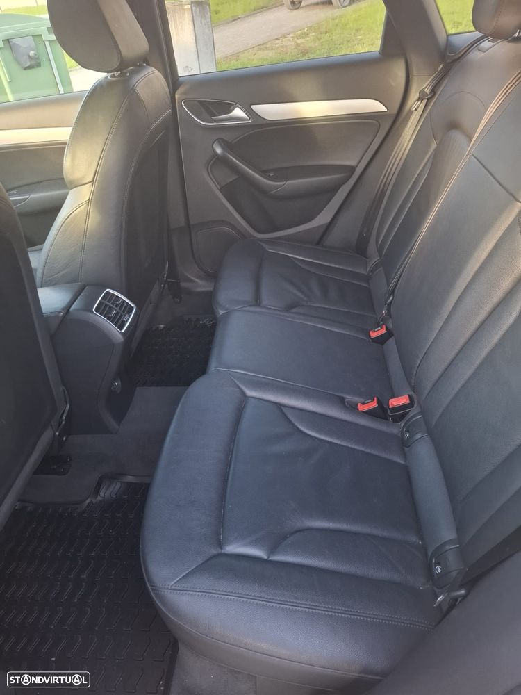 Audi Q3 2.0 TDI quattro Sport S tronic - 11