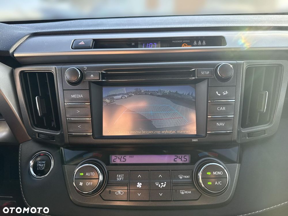 Toyota RAV4 2.0 Premium 4x4 - 15