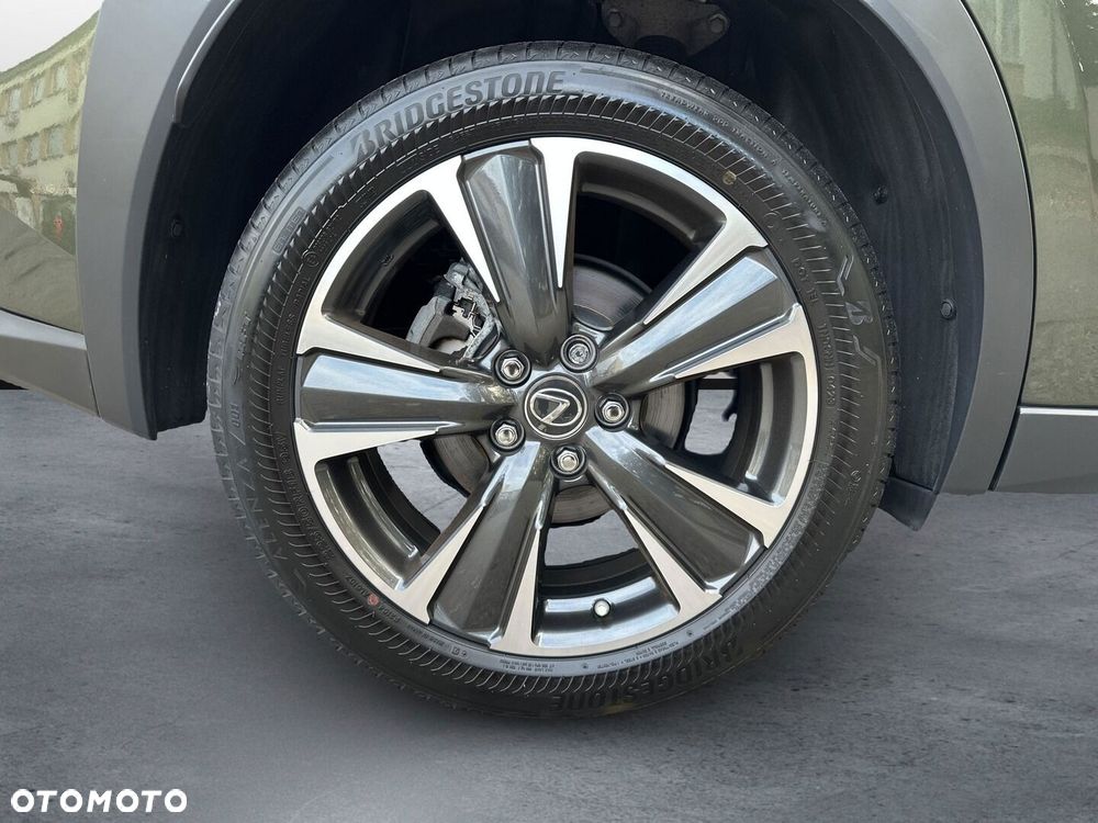 Lexus UX 250h GPF Business 2WD - 24
