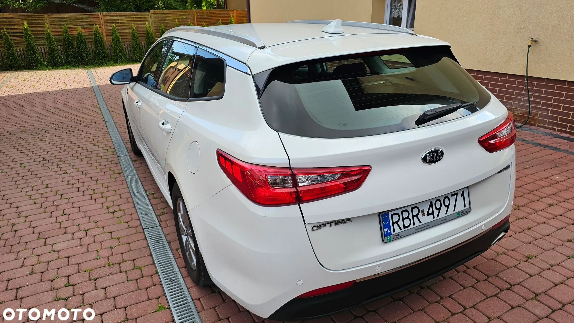 Kia Optima 1.7 CRDI L DCT - 29