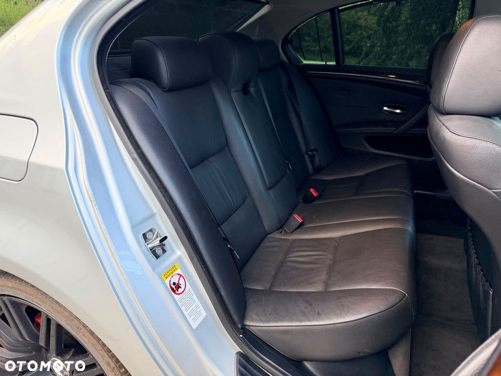 BMW Seria 5 525i - 18