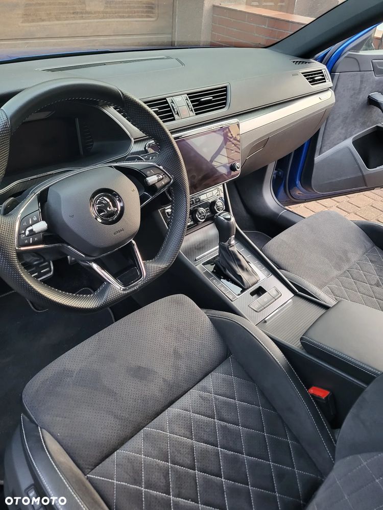 Skoda Superb 2.0 TSI Sportline DSG - 31