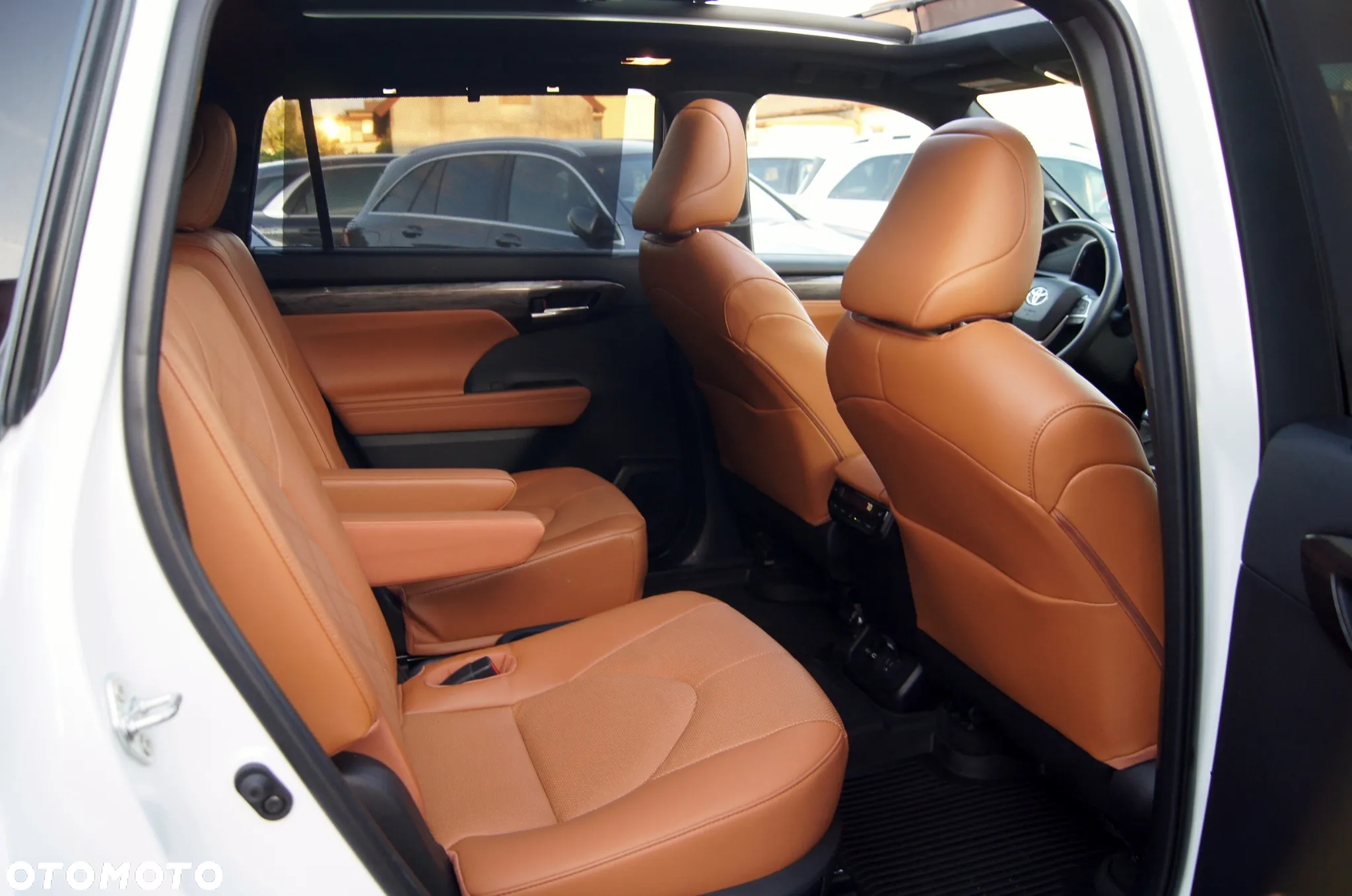 Toyota Highlander 2.5 Hybrid Prestige - 16