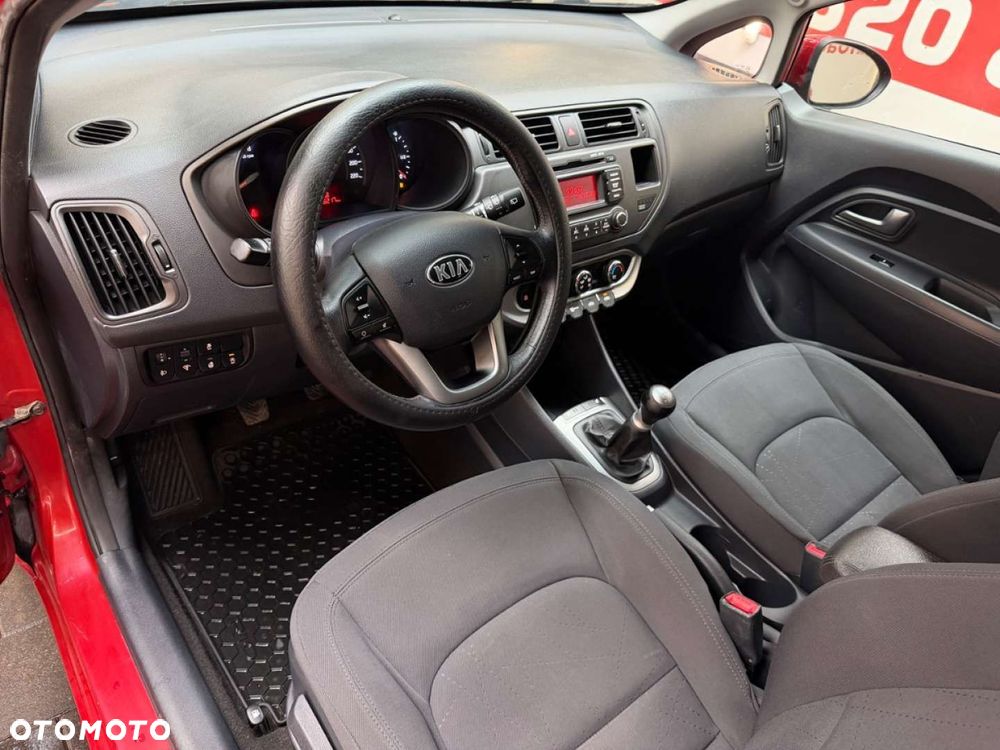 Kia Rio 1.2 Dream-Team Edition - 23