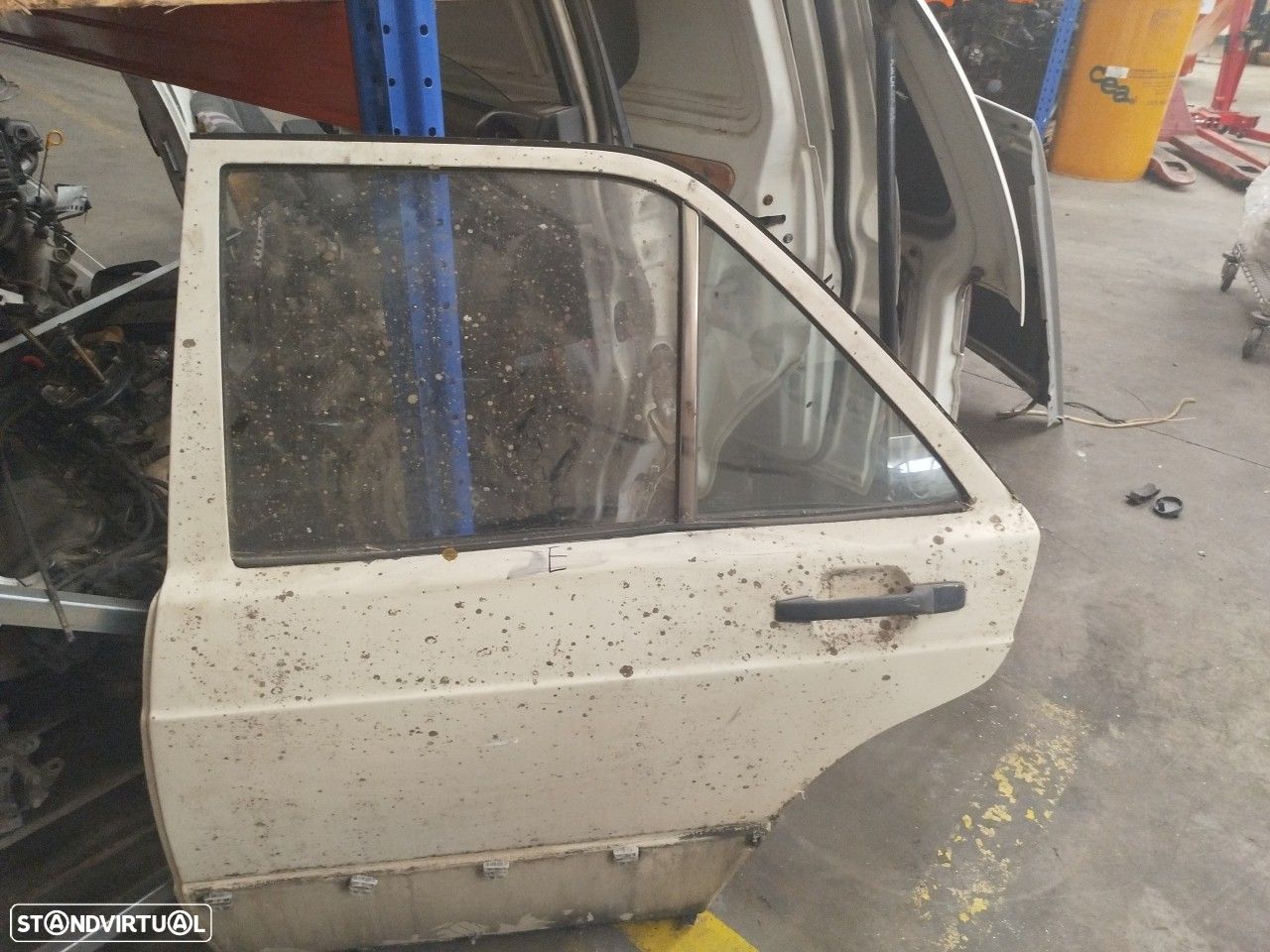 Porta Tras Esq Mercedes-Benz 190 (W201) - 1
