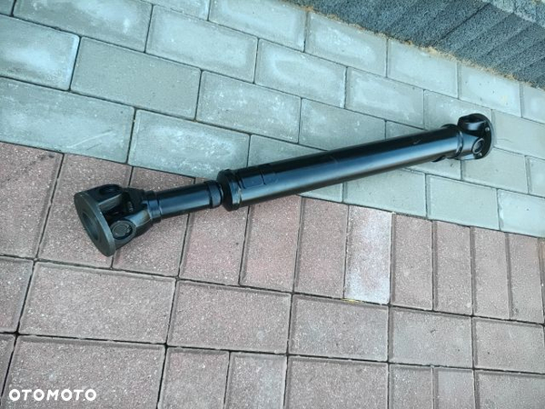Nissan Navara D40 2.5 DCI WAŁ NAPĘDOWY PRZEDNI PRZÓD