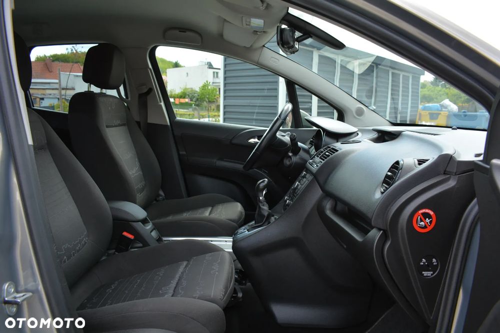 Opel Meriva 1.4 T Essentia S&S - 9