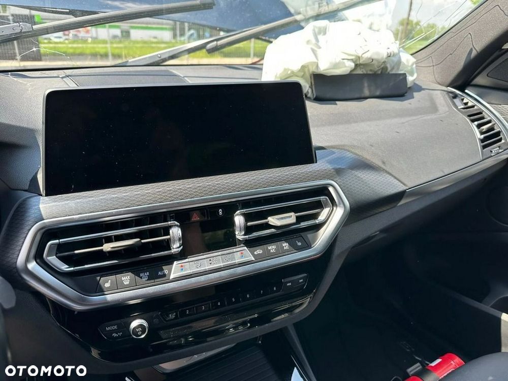 BMW X3 xDrive20d mHEV - 15
