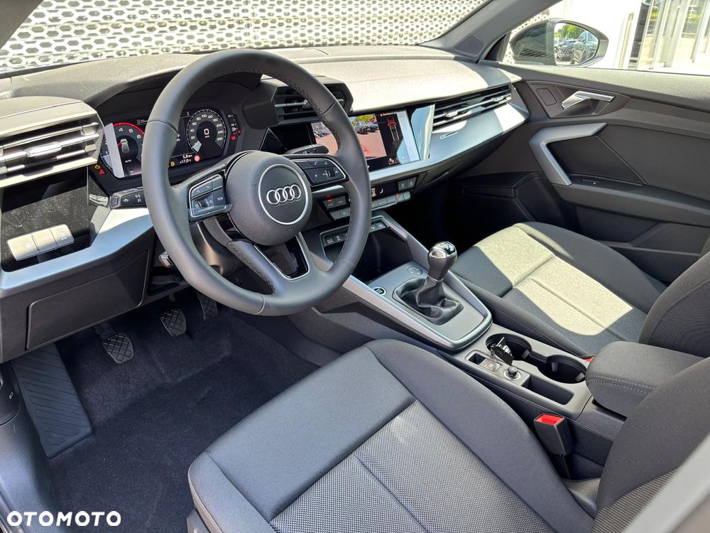 Audi A3 Sportback 30 TFSI - 8
