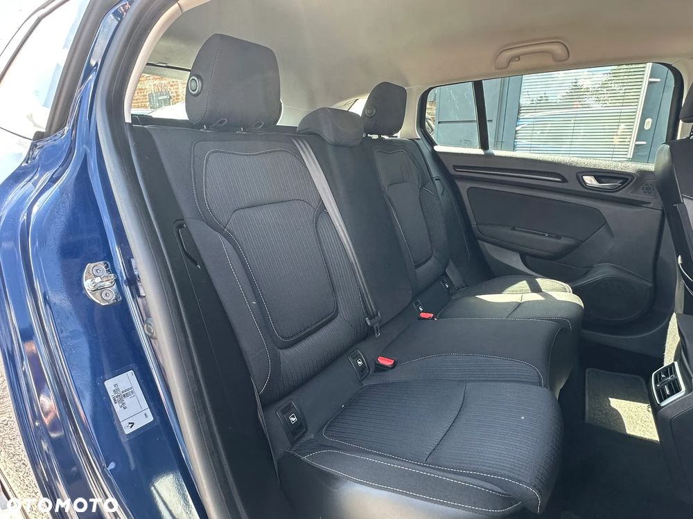 Renault Megane ENERGY TCe 100 EXPERIENCE - 27