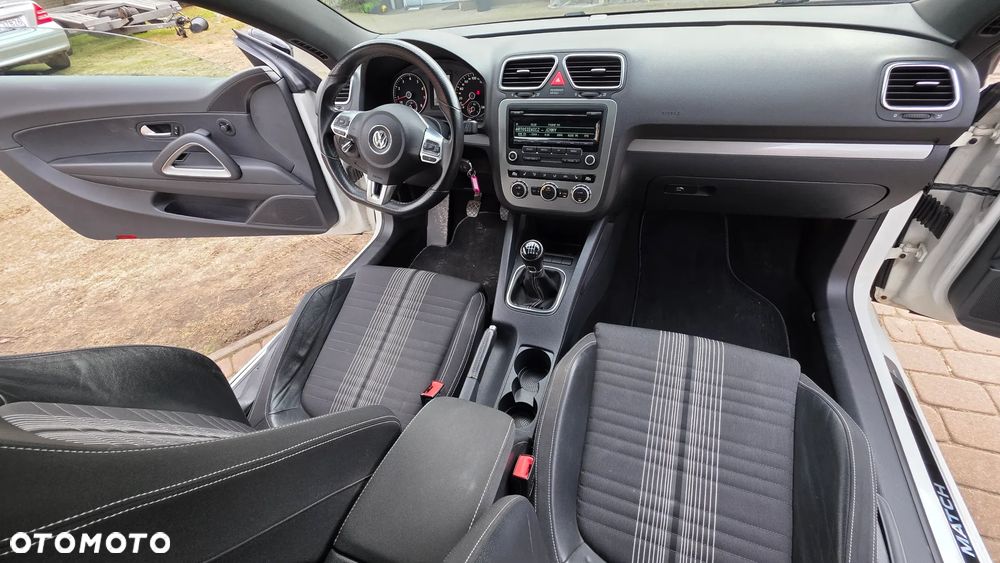 Volkswagen Scirocco 1.4 TSI BlueMotion Technology Match - 36