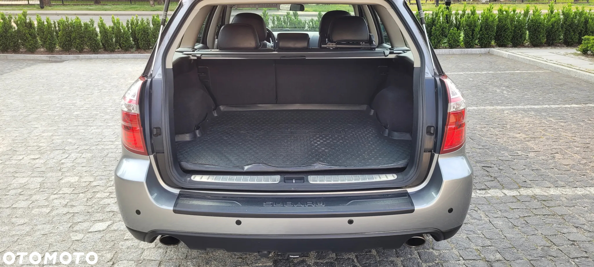 Subaru Outback Legacy 3.0RE NAV/NSE - 12