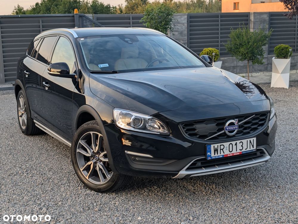 Volvo V60 Cross Country D4 Drive-E Summum - 11