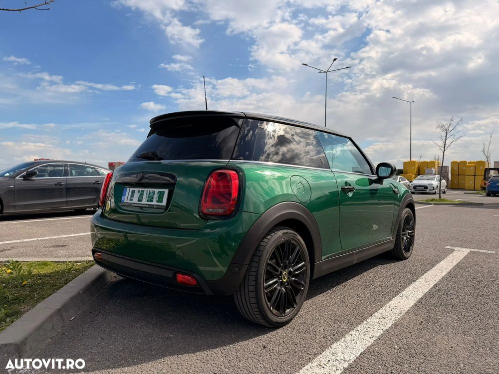 Mini Cooper SE Yours Trim - 3