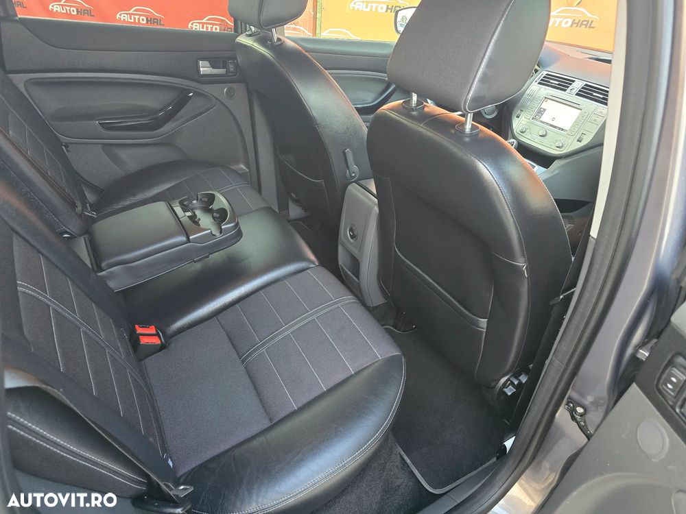 Ford Kuga 2.0 TDCi 4x4 Titanium - 8