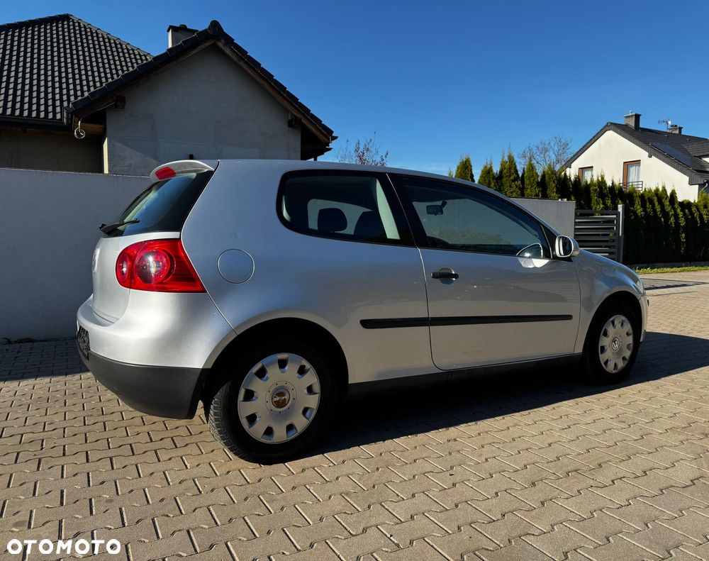 Volkswagen Golf V 1.4 Trendline - 5