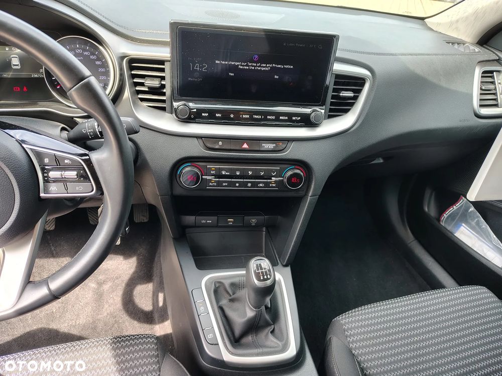 Kia Ceed 1.5 T-GDI M - 7
