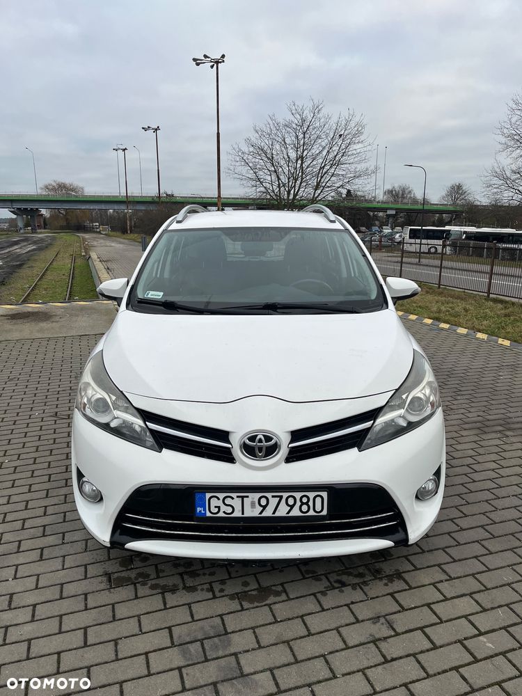 Toyota Verso 2.0 D-4D Active - 2