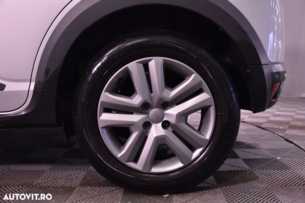 Dacia Sandero Stepway - 13