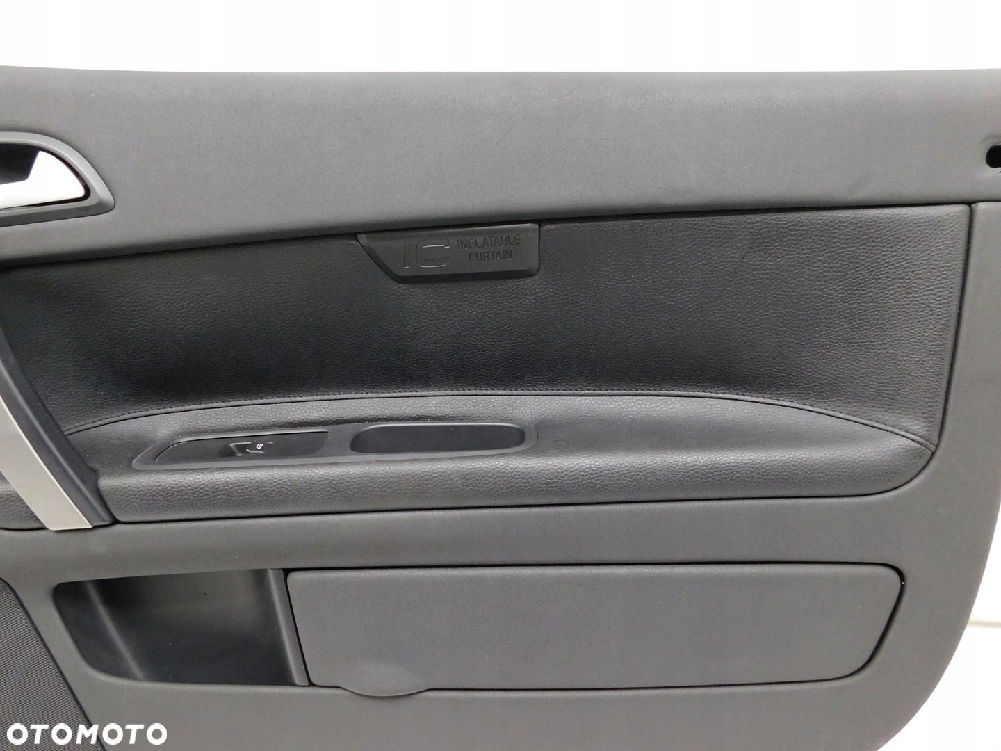 BOCZEK PRAWY 30633348 - VOLVO C70 II EU - 4