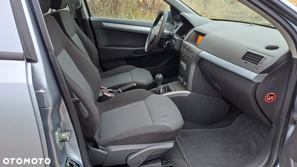 Opel Astra 1.6 Edition - 17