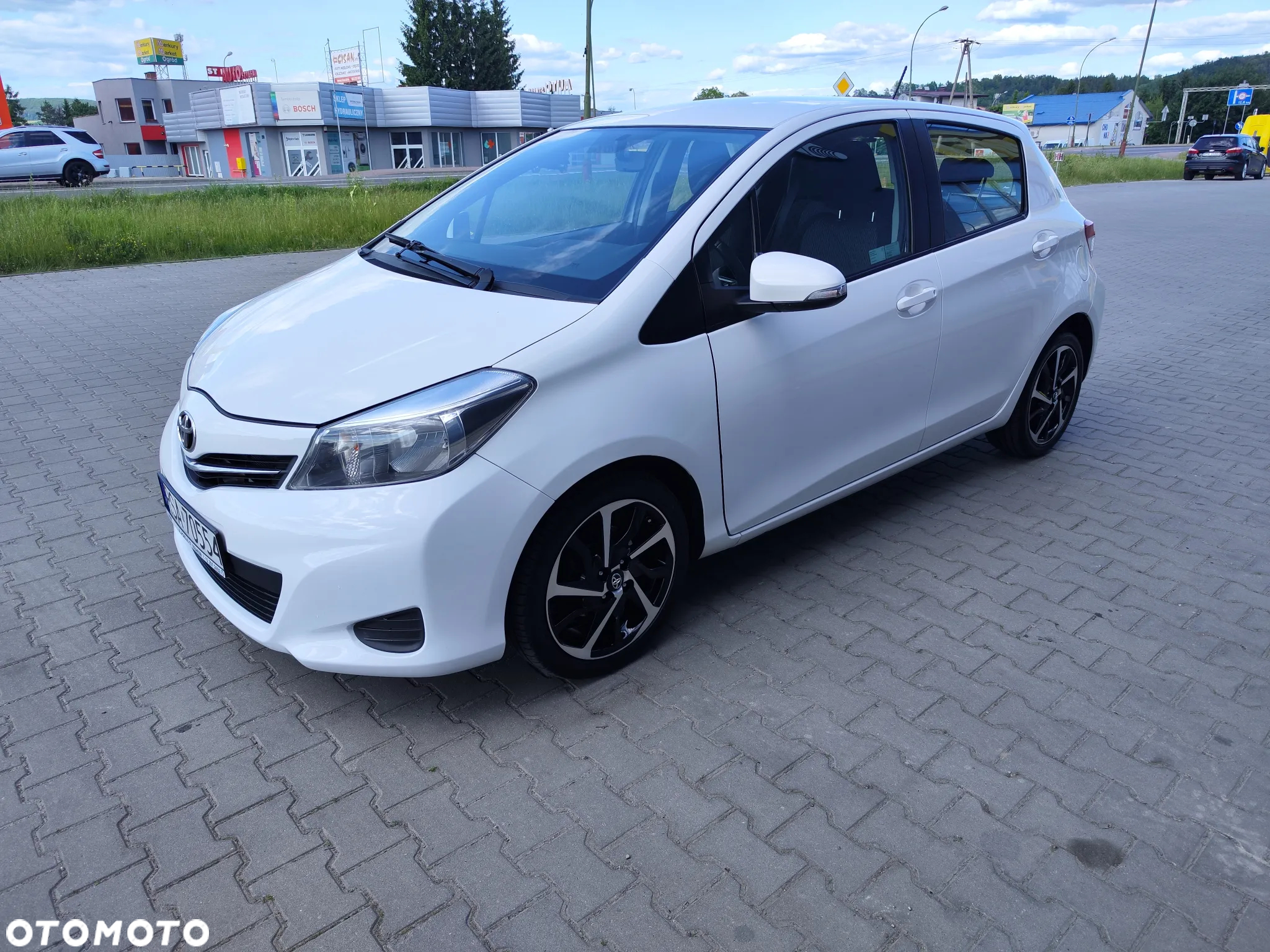 Toyota Yaris - 32